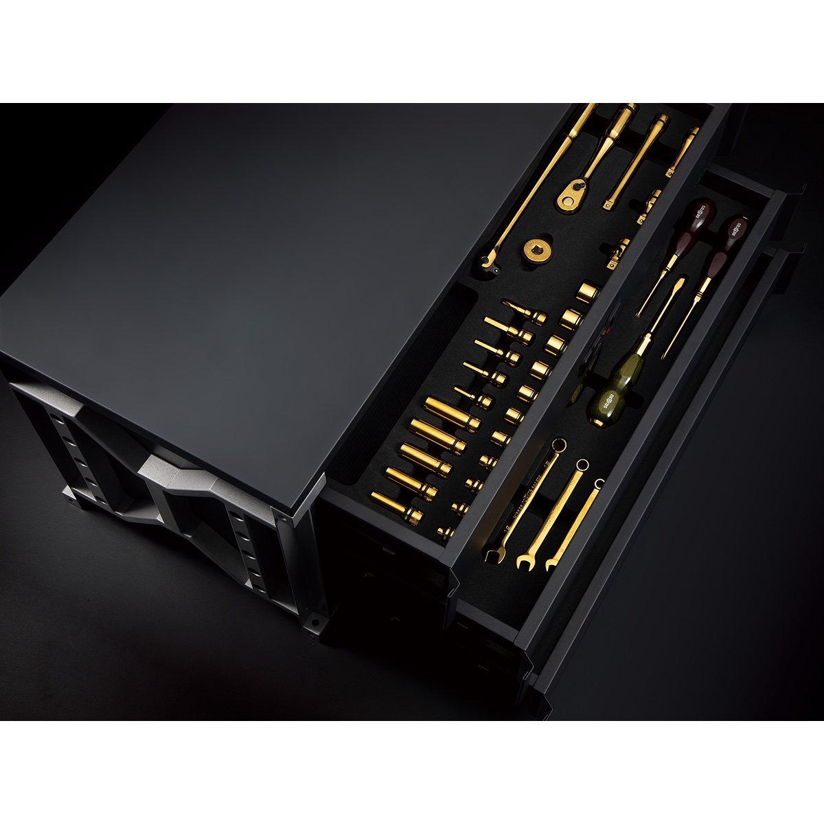 ntx1w42gl_ec3753e6-56c1-4b9b-